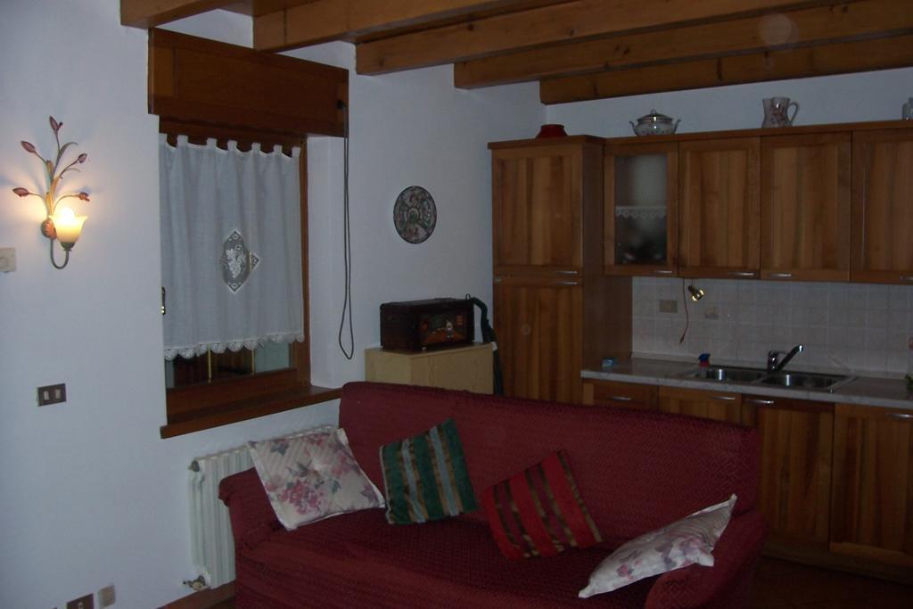 Fabbricato Indipendente Centro Apartment Lozzo Cadore Room photo